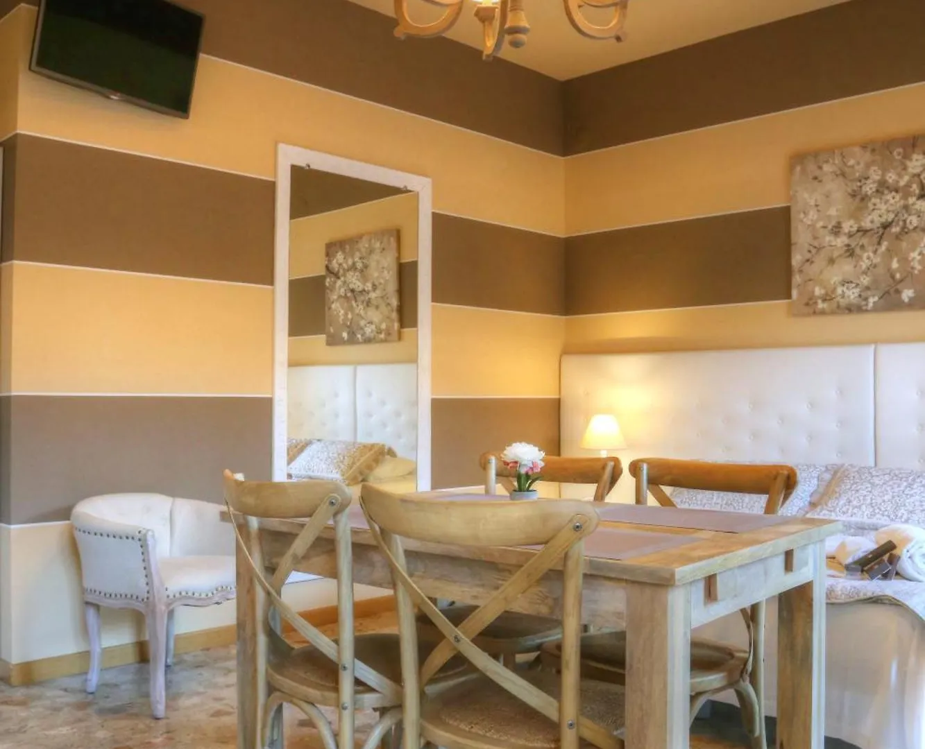 *** בית הארחה La Casetta Di Lina Bed & Breakfast Verona איטליה