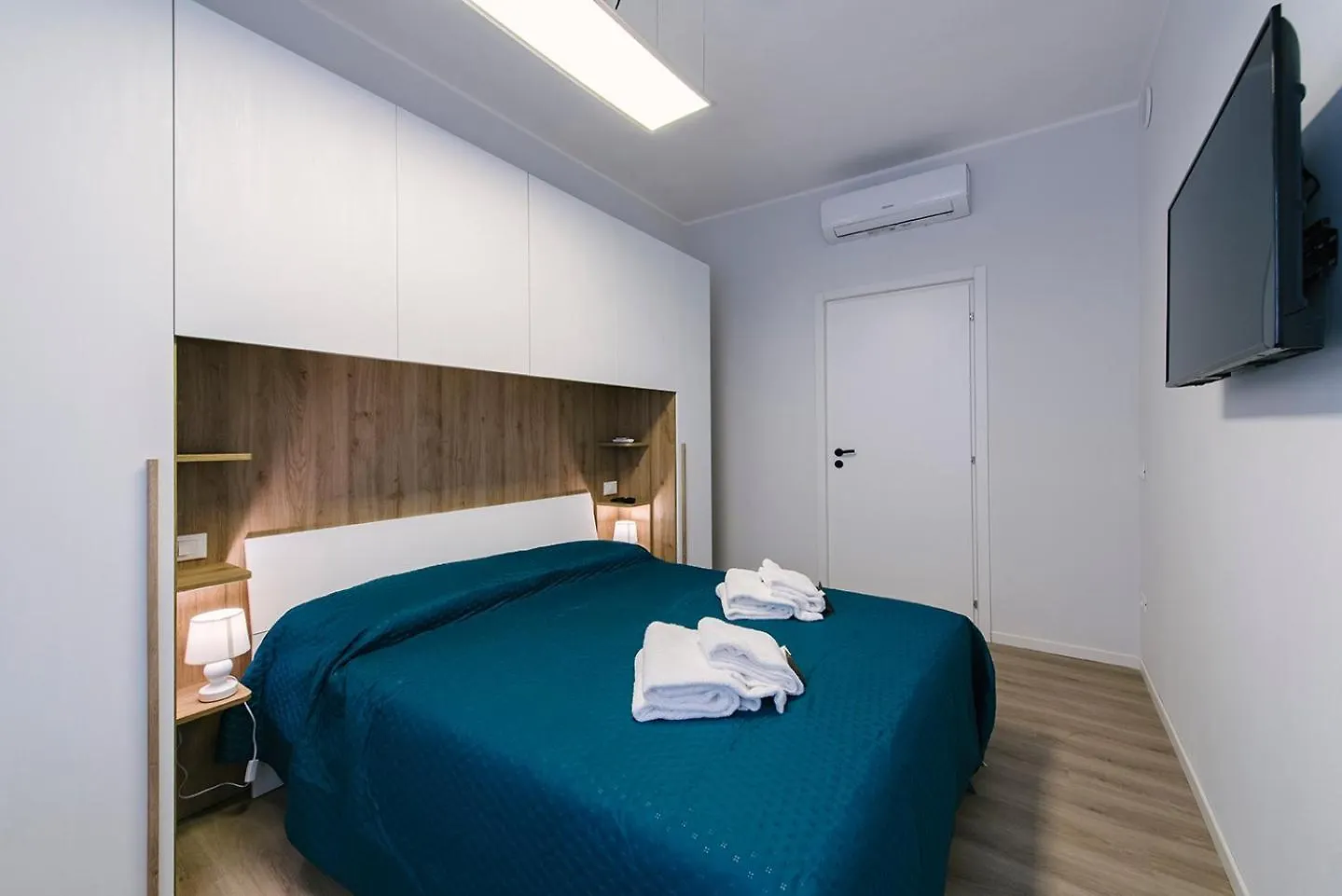 *** בית הארחה La Casetta Di Lina Bed & Breakfast Verona איטליה