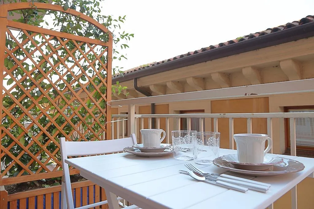 La Casetta Di Lina Bed & Breakfast Verona 3*,