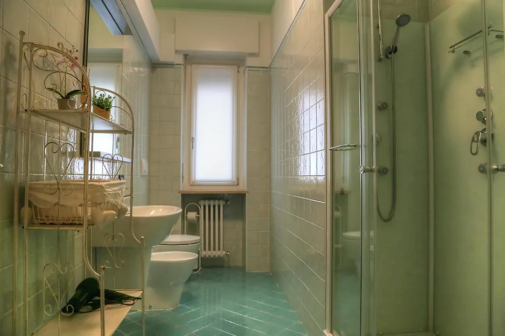 *** בית הארחה La Casetta Di Lina Bed & Breakfast Verona איטליה