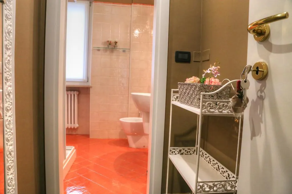 בית הארחה La Casetta Di Lina Bed & Breakfast Verona